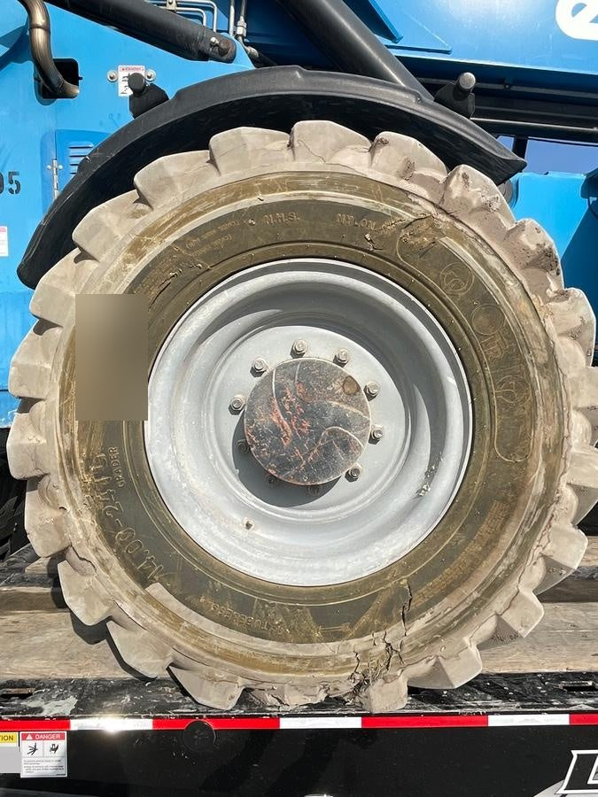 2017 Genie GTH-1056 Genie GTH1056, Solid Tires, 60" carriage, Light Kit, Open ROPS
