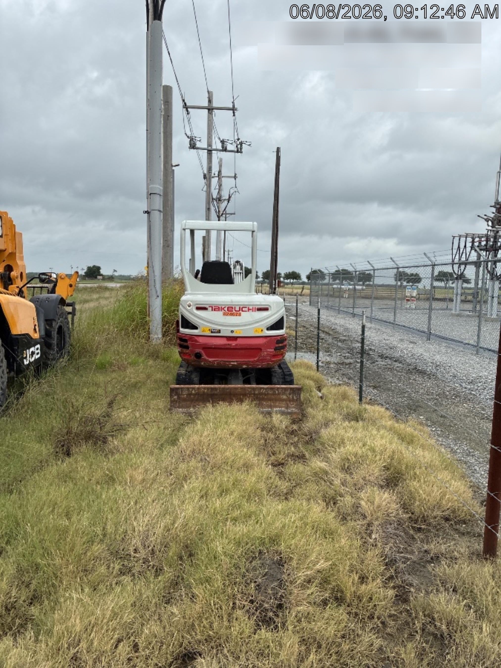 2024 TAKEUCHI TB235-2R