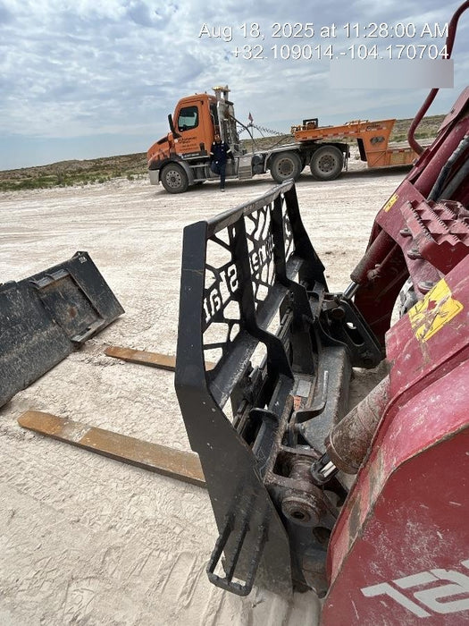 2022 PALADIN 48" Pallet Forks - Paladin