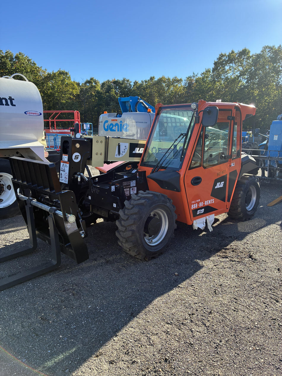 2026 JLG 519