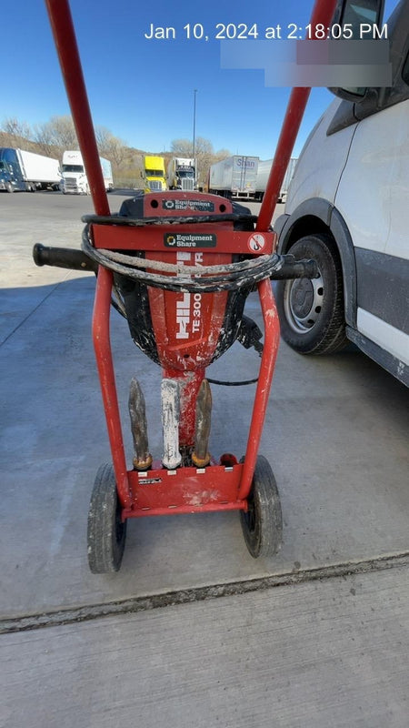 2020 HILTI TE 3000-AVR
