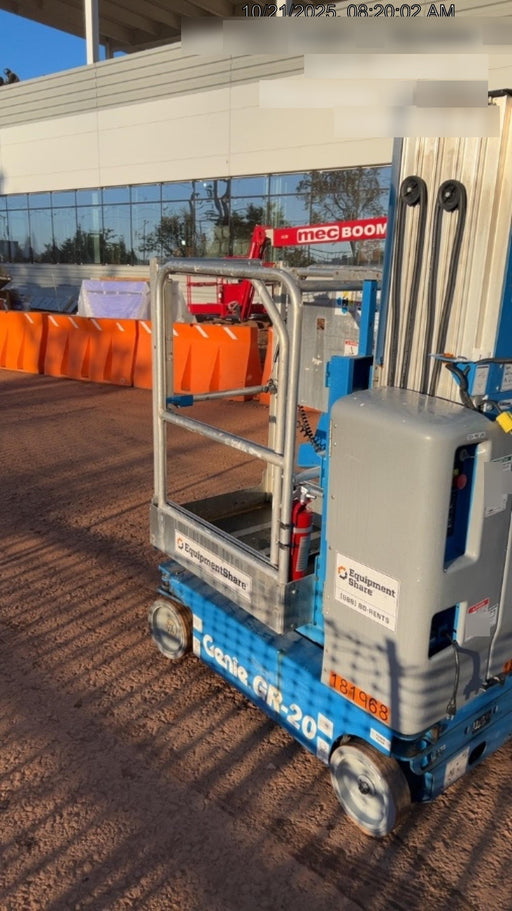 2021 GENIE GR-20
