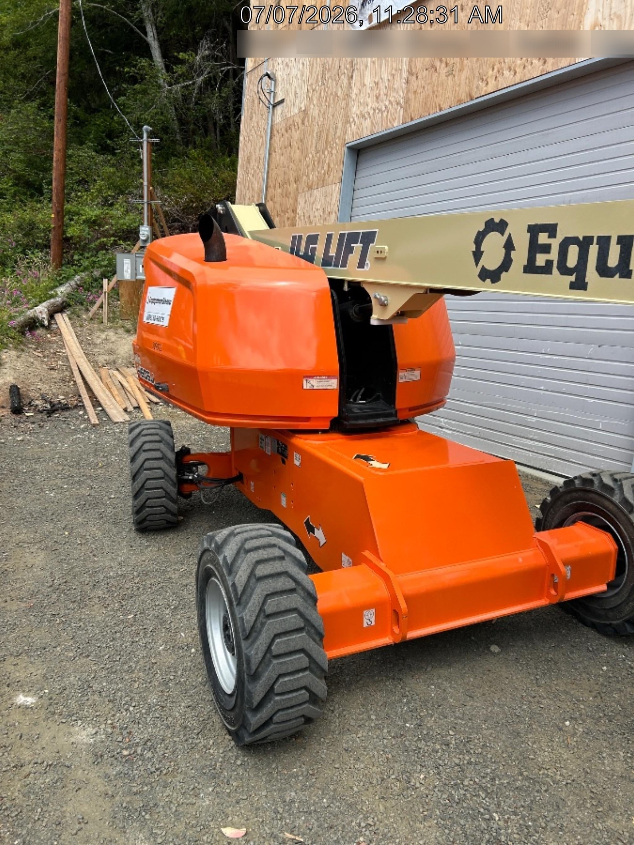 2023 JLG 460SJ