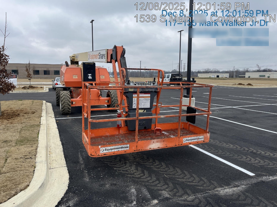2019 JLG 800AJ