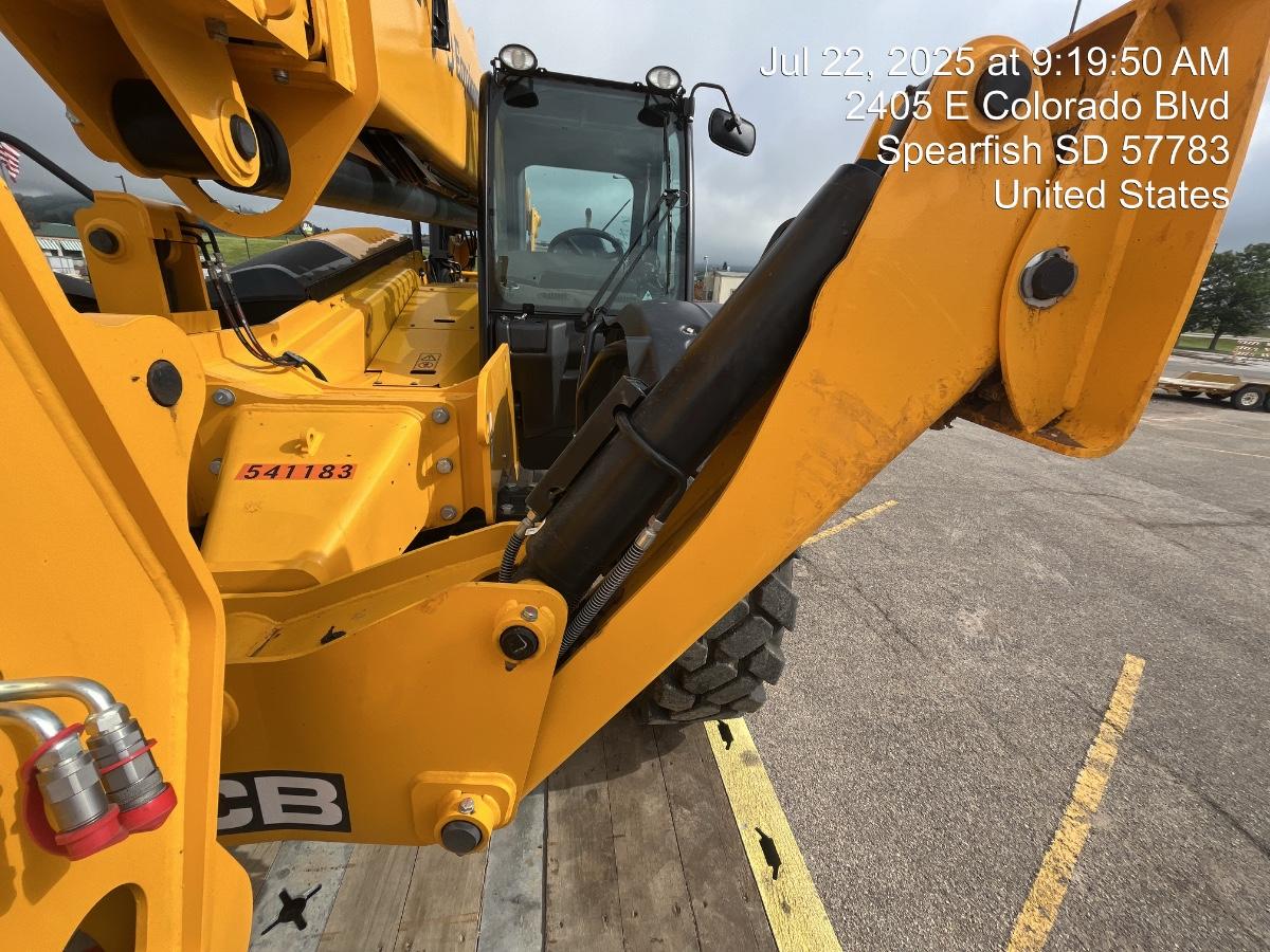2025 JCB 510-56