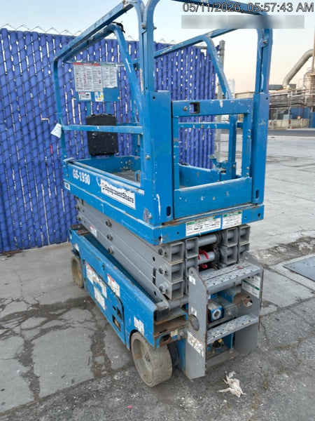 2019 Genie GS-1930 Half Height Swing Gate, 800W Inverter