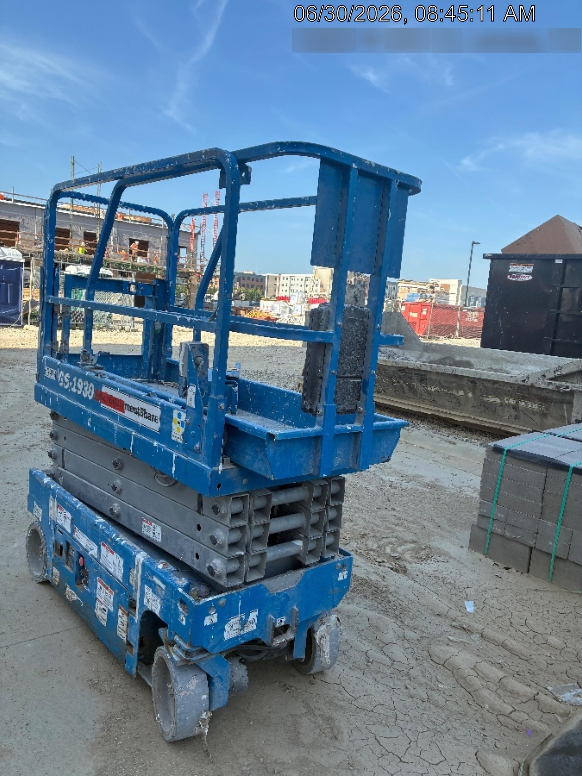 2020 Genie GS-1930 Solid Non Marking Tires, Beacon, Folding rails with half height swing gate
