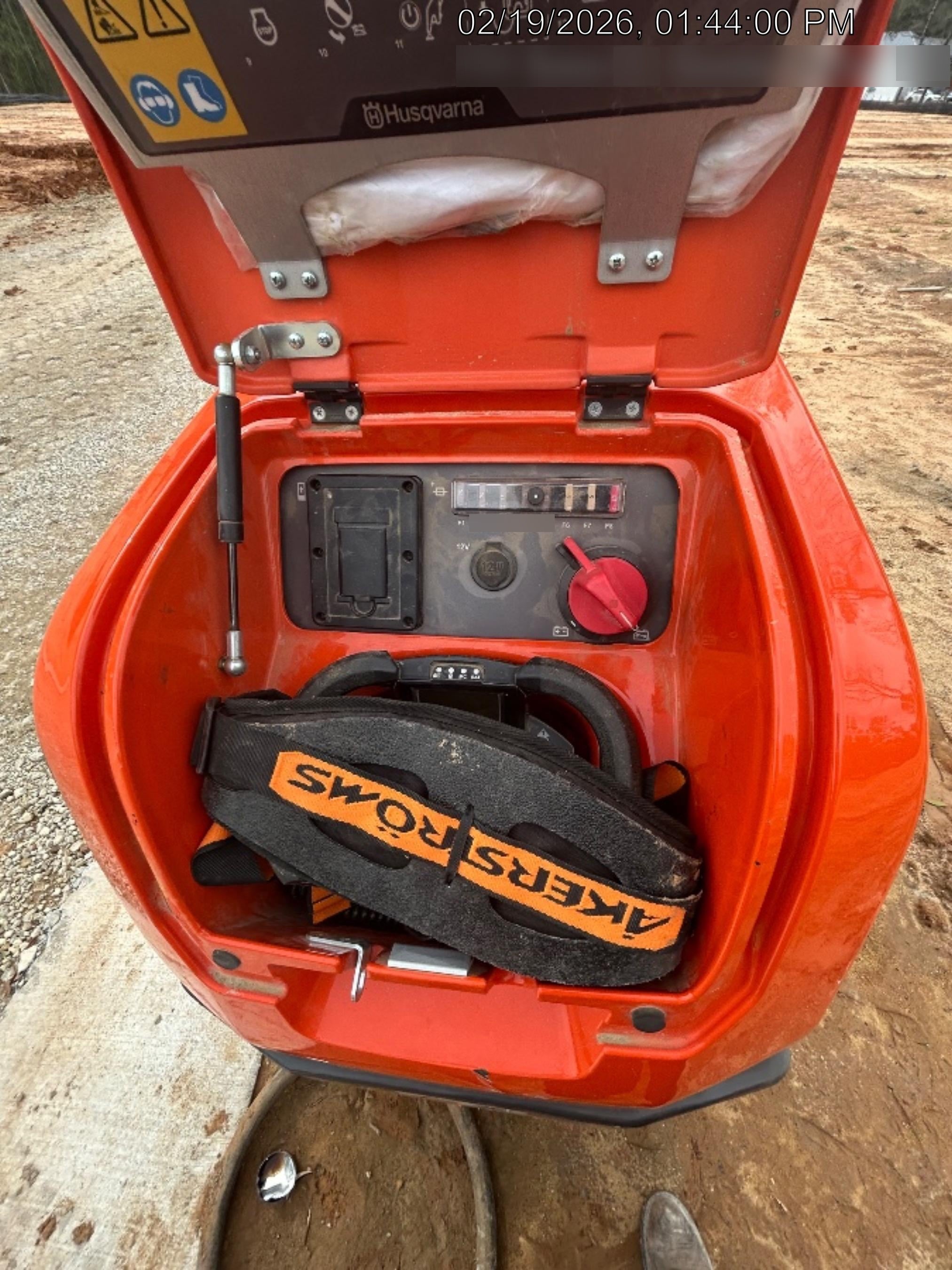 2025 HUSQVARNA LP9505