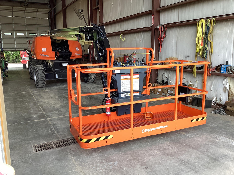 2025 JLG 660SJ