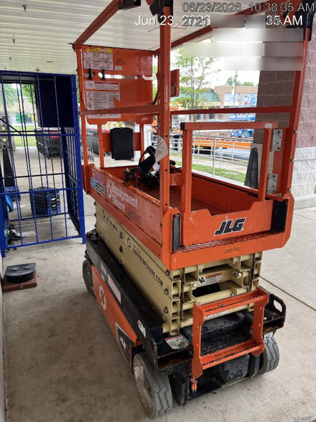2022 JLG ES1932