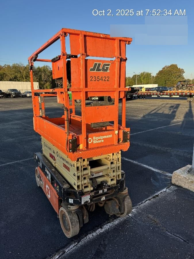 2022 JLG ES1932