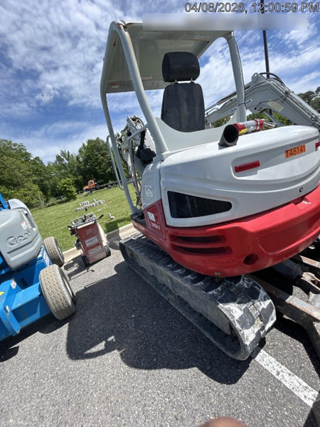 2021 TAKEUCHI TB250-2