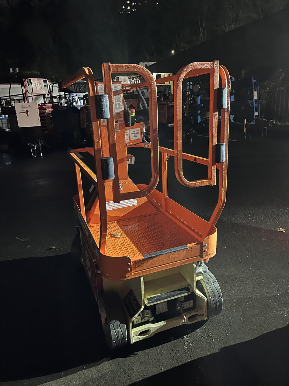 2024 JLG 1230ES
