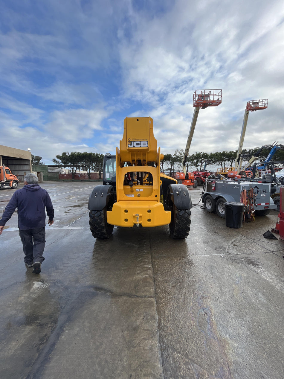 2024 JCB 512-56