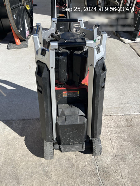 2022 MILWAUKEE MXF041-1XC