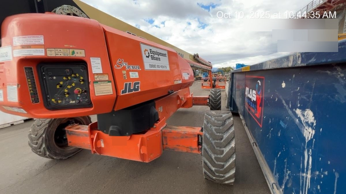 2019 JLG 1350SJP