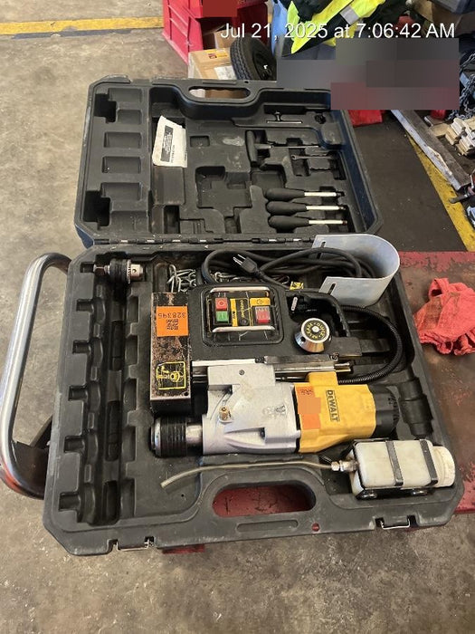 2023 DEWALT DWE1622K