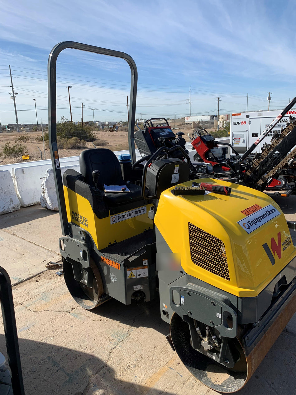 2023 WACKER NEUSON RD12A