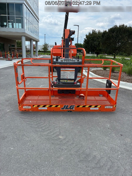 2021 JLG 860SJ
