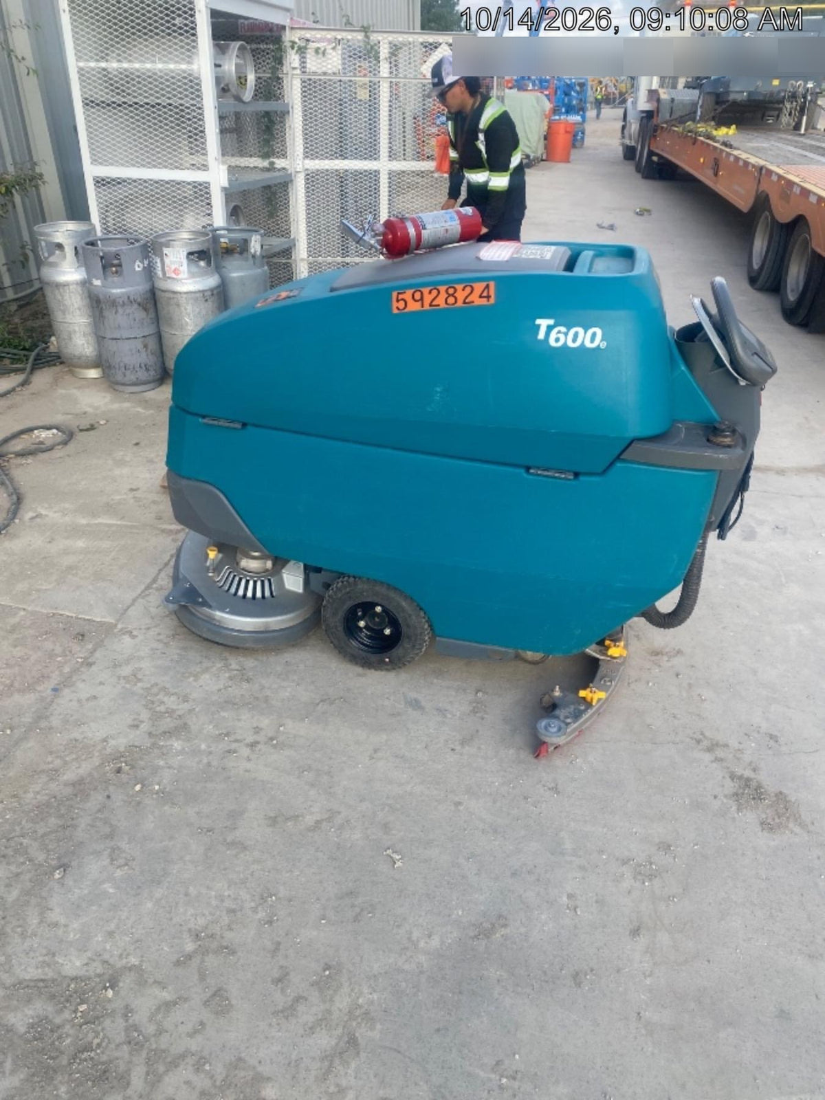 2025 TENNANT T600