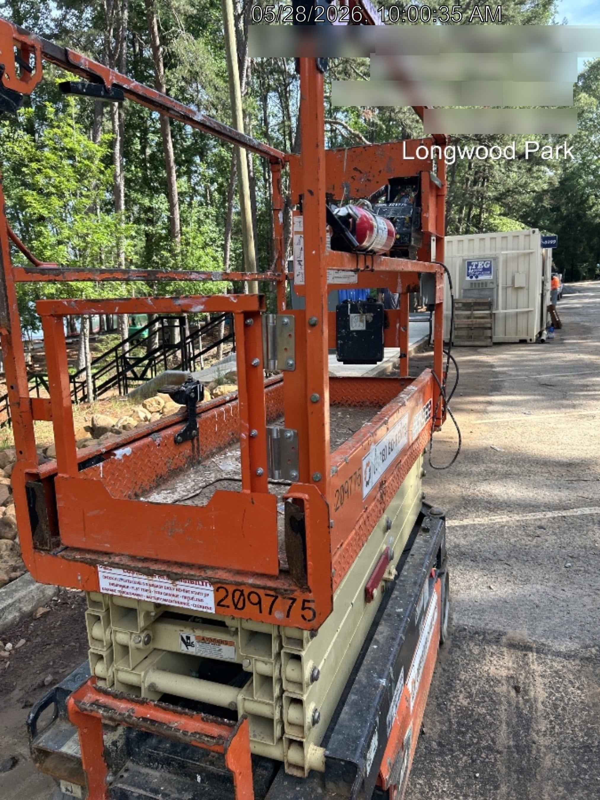 2022 JLG ES1932