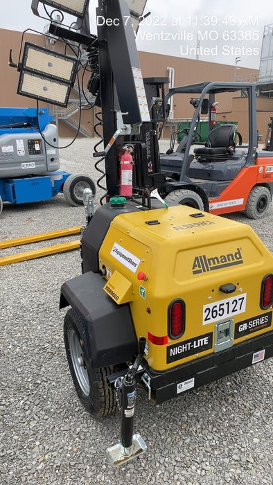 2022 Allmand NLV3GR (4) LED Light Fixture 350W, 23' Vertical Mast, 3kW Prime, Towable, ES Decals, T3