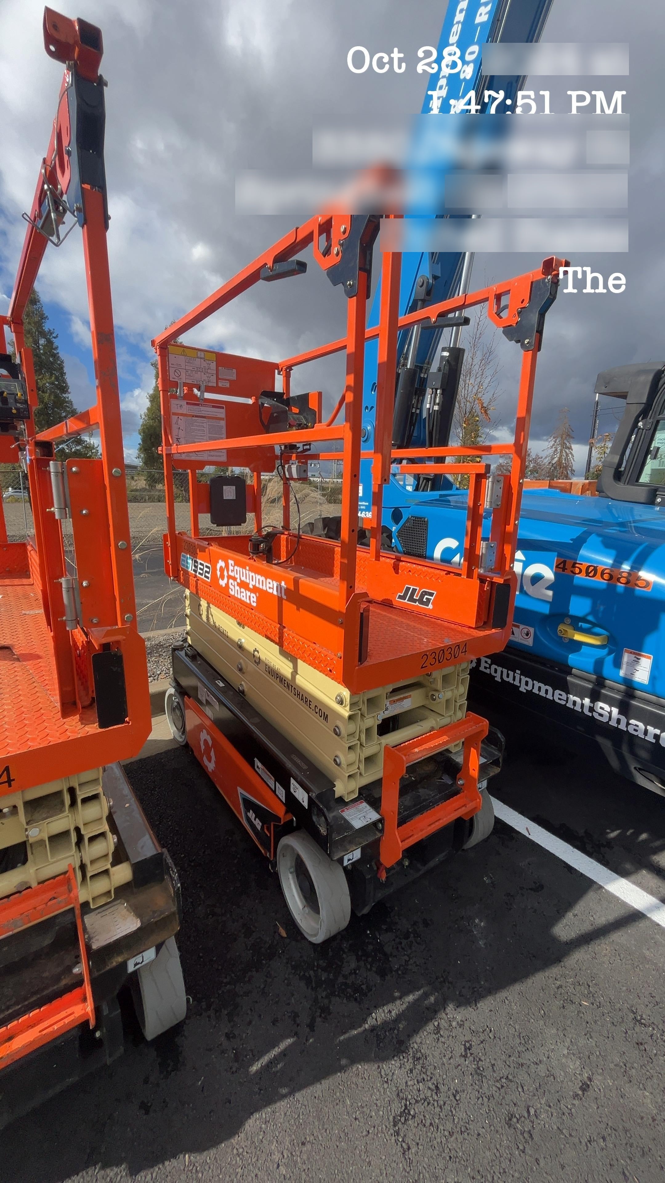2022 JLG ES1932