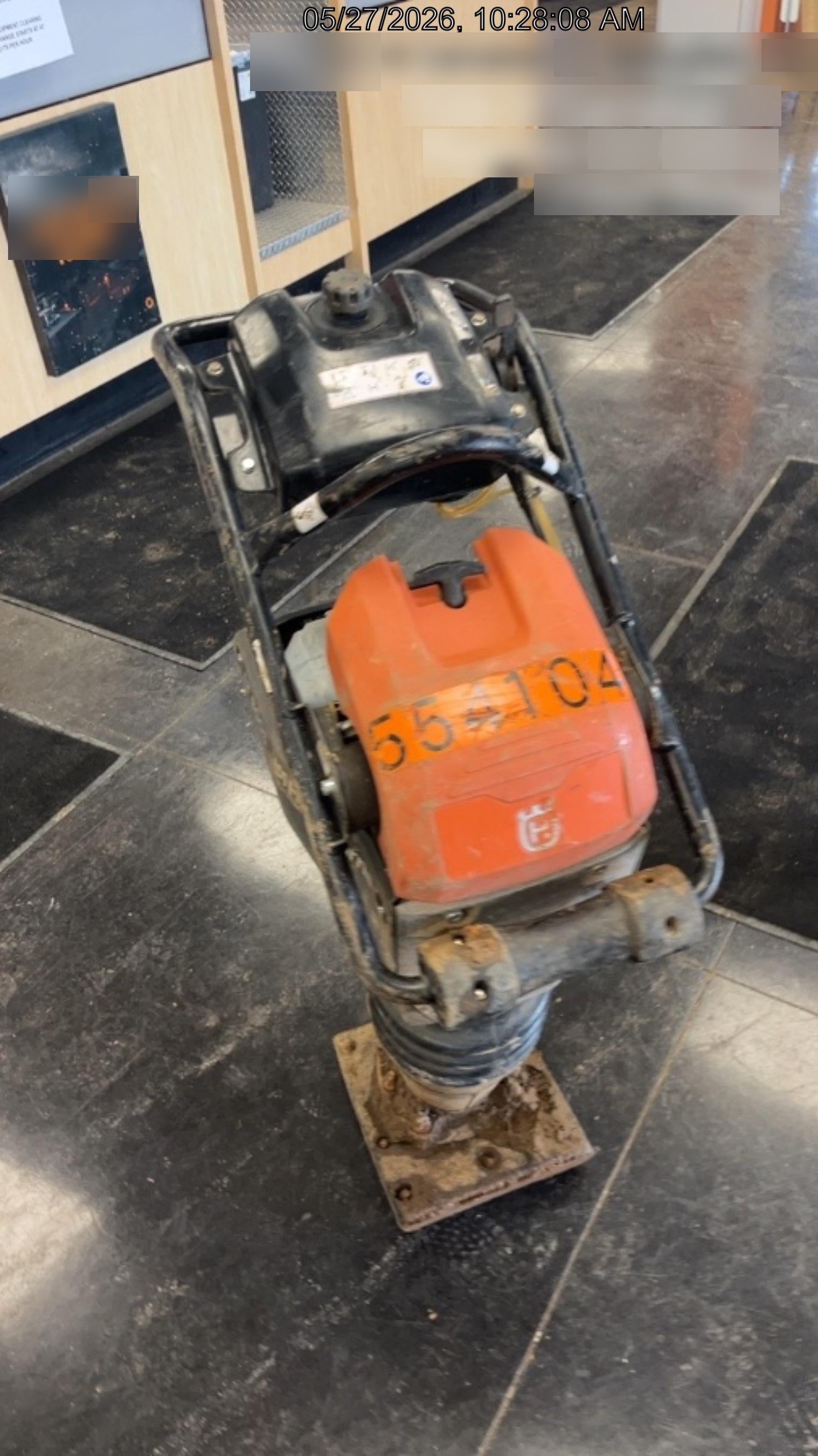 2025 HUSQVARNA LT6005