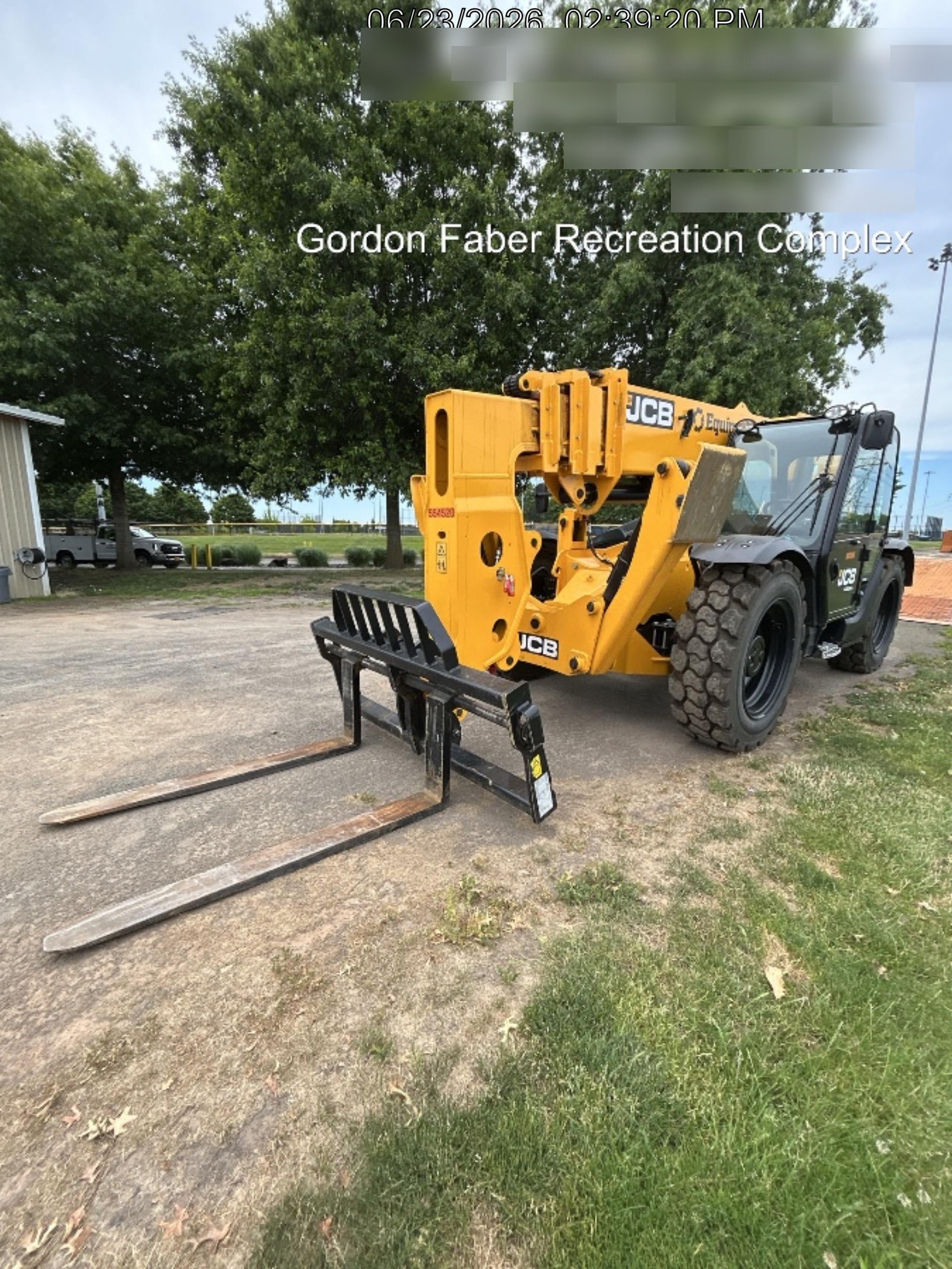 2025 JCB 510-56