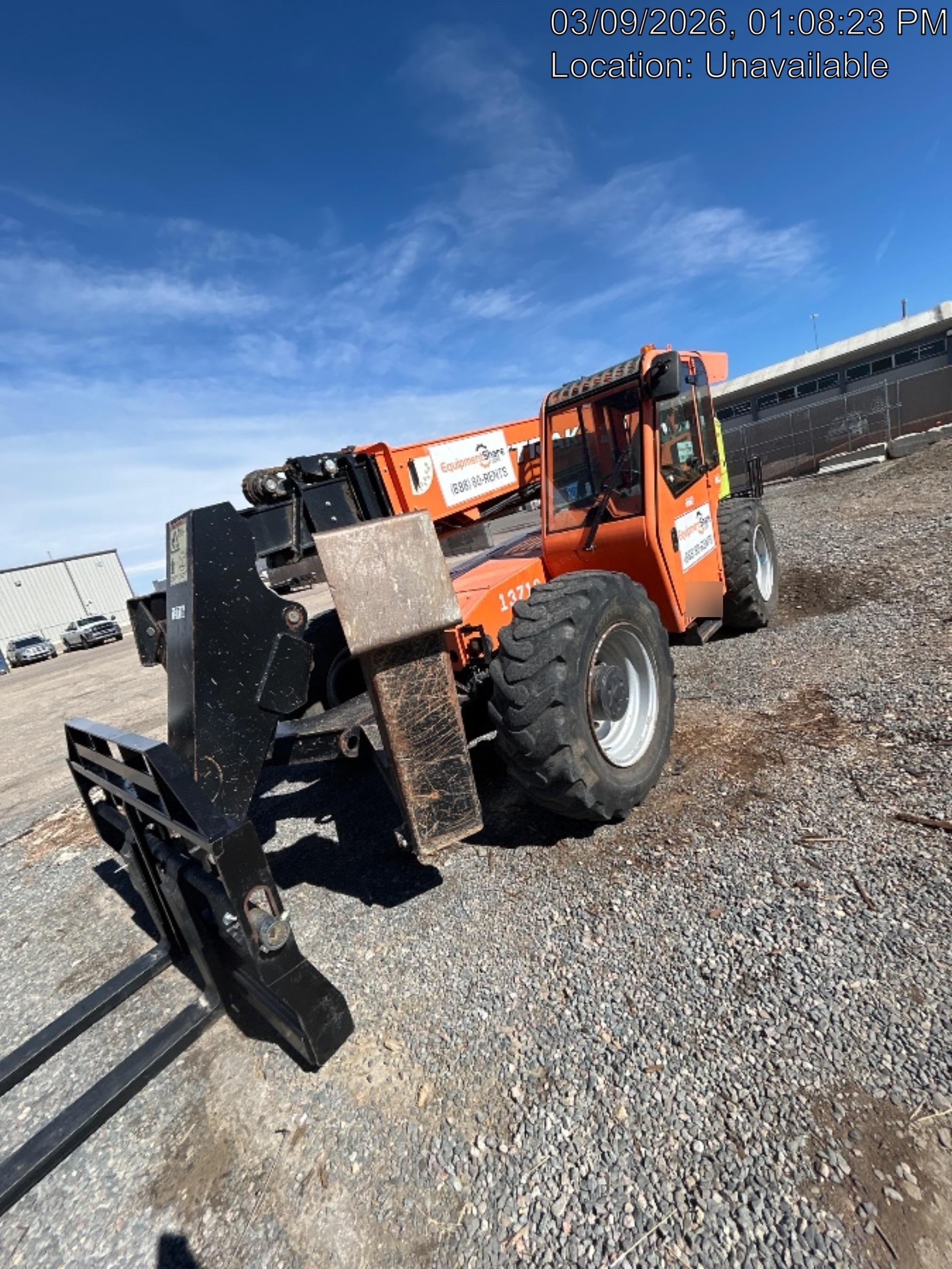 2018 Skytrak 10054 JLG Skytrak 10054, Solid Tires (shipping-Boss), CAB, Beacon and Work Light Package