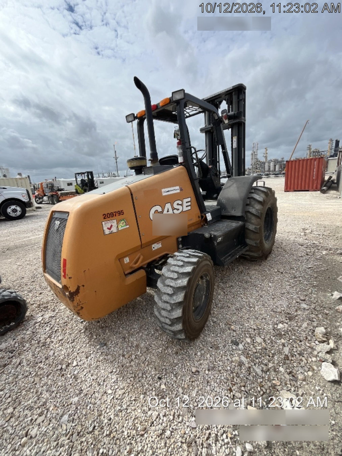 2022 CASE 588H