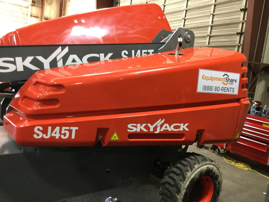 2017 SKYJACK SJ45T+