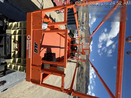 2025 JLG ES3246