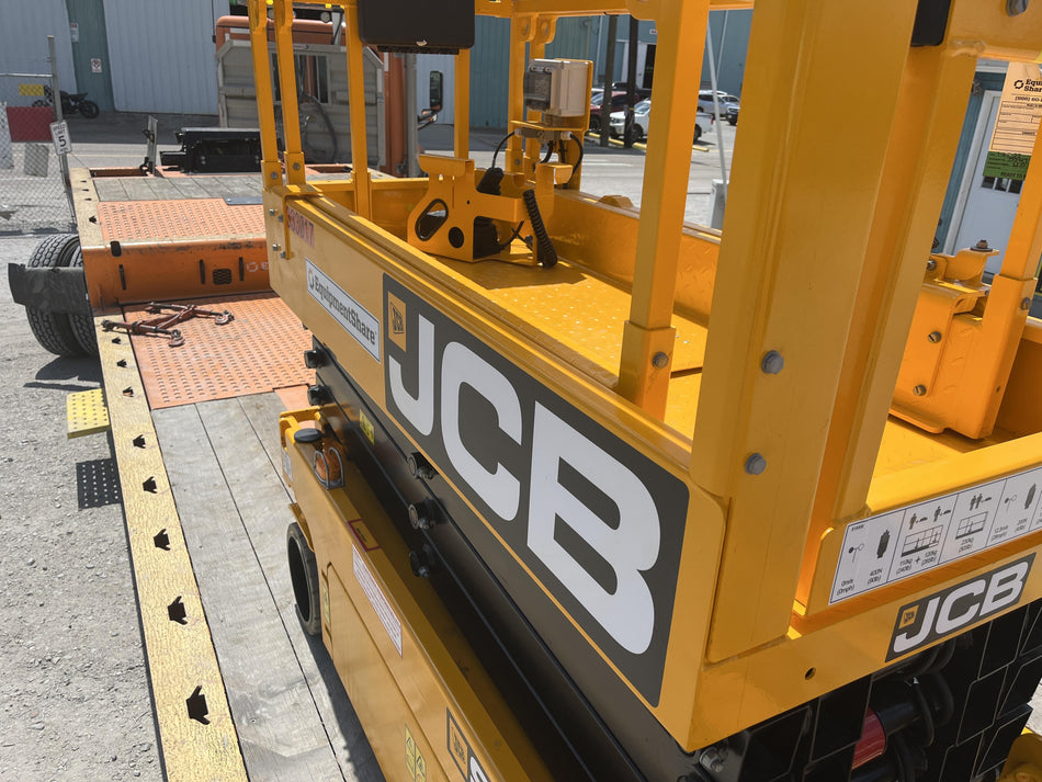 2023 JCB S1930E