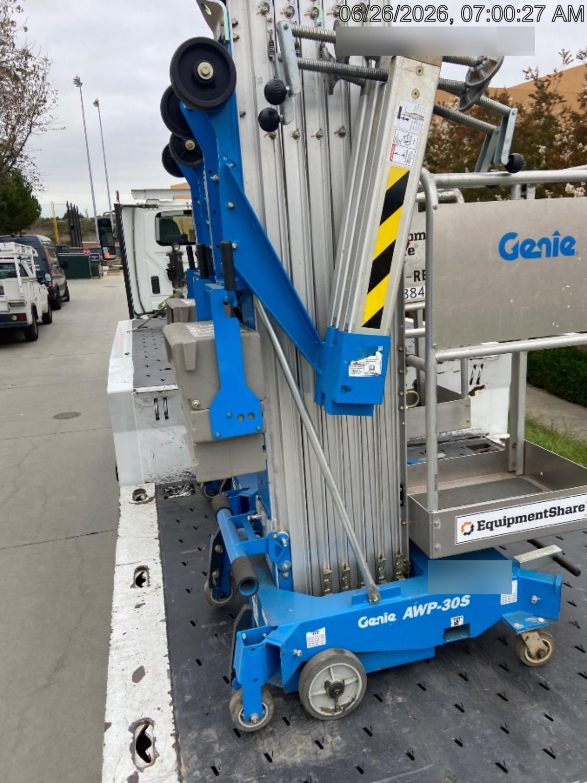 2021 GENIE AWP-30S DC