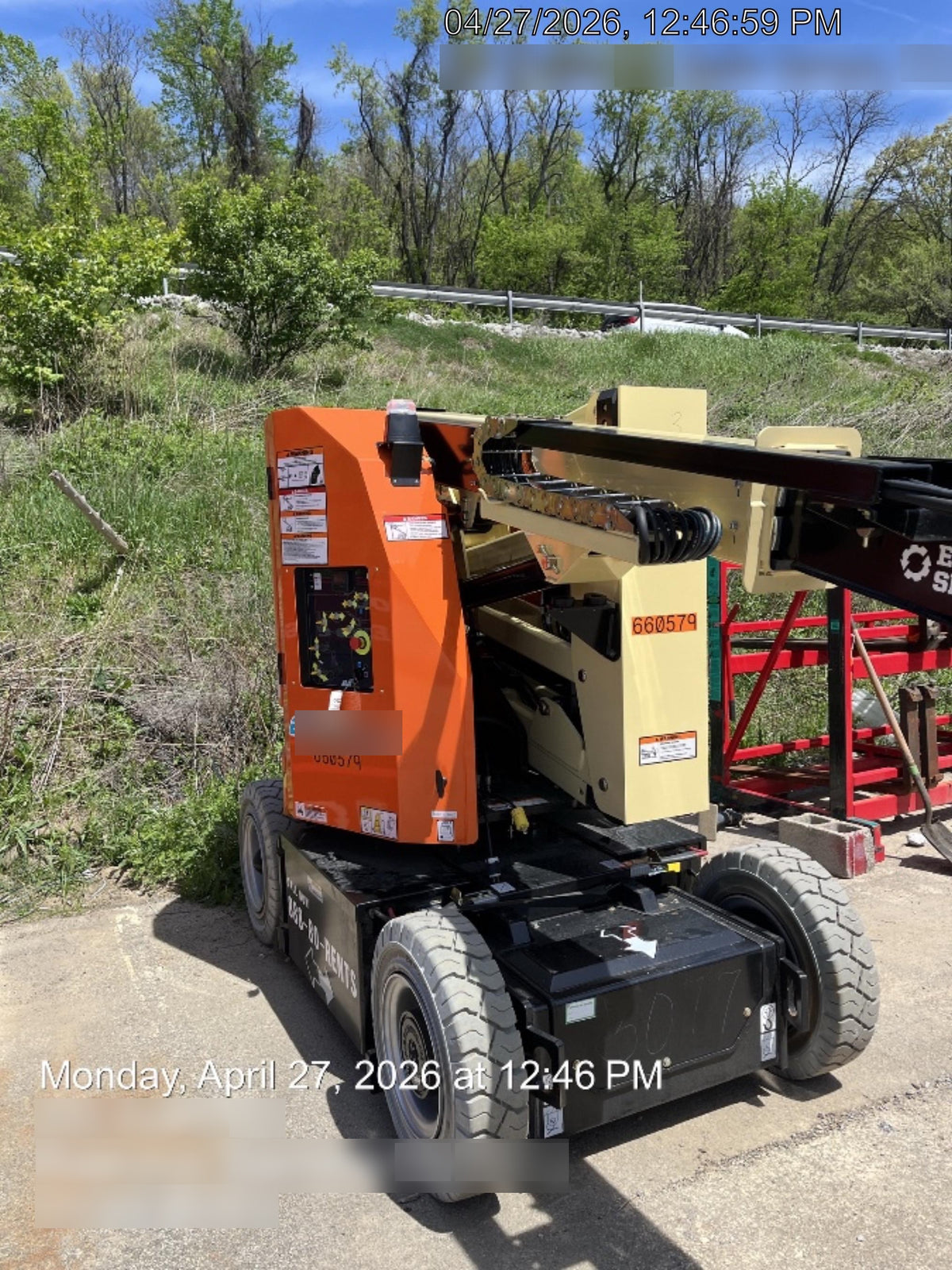 2026 JLG E300AJP