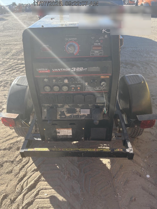 2019 Lincoln Electric Vantage 322 Welder Ready-Pak 3, Two wheel trailer, Fender and Light kit, Cable Rack