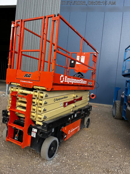 2022 JLG R4045