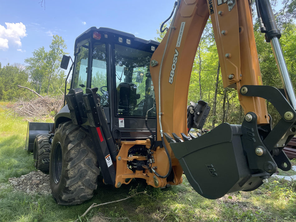 2023 CASE 580SV