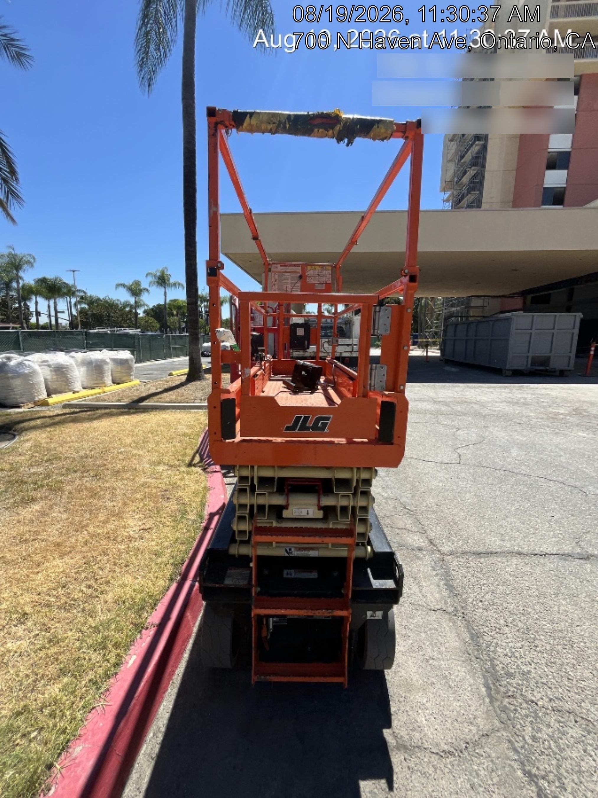 2022 JLG ES2632