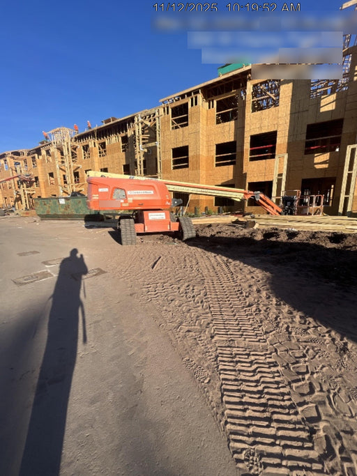 2021 JLG 660SJ Quad Track