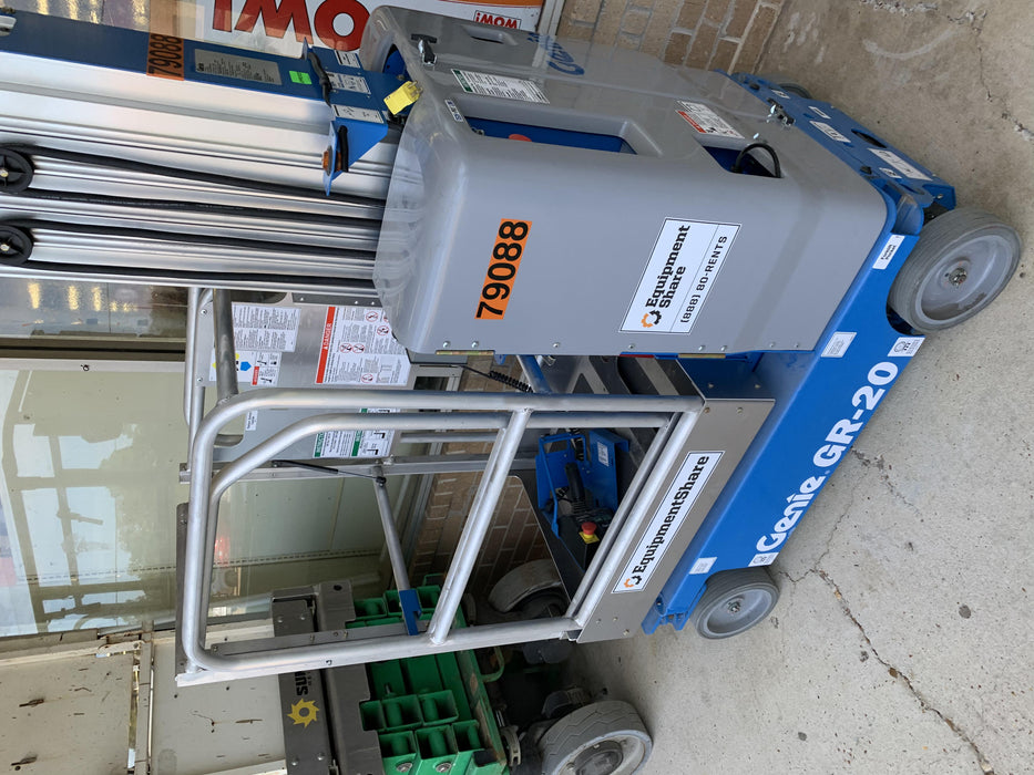 2020 GENIE GR-20
