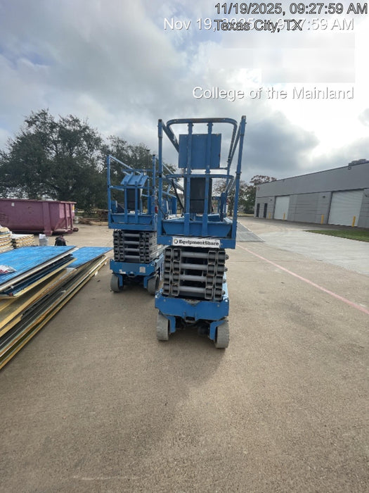 2017 Genie GS-3232 Genie GS3232 Narrow 32' Scissor Lift