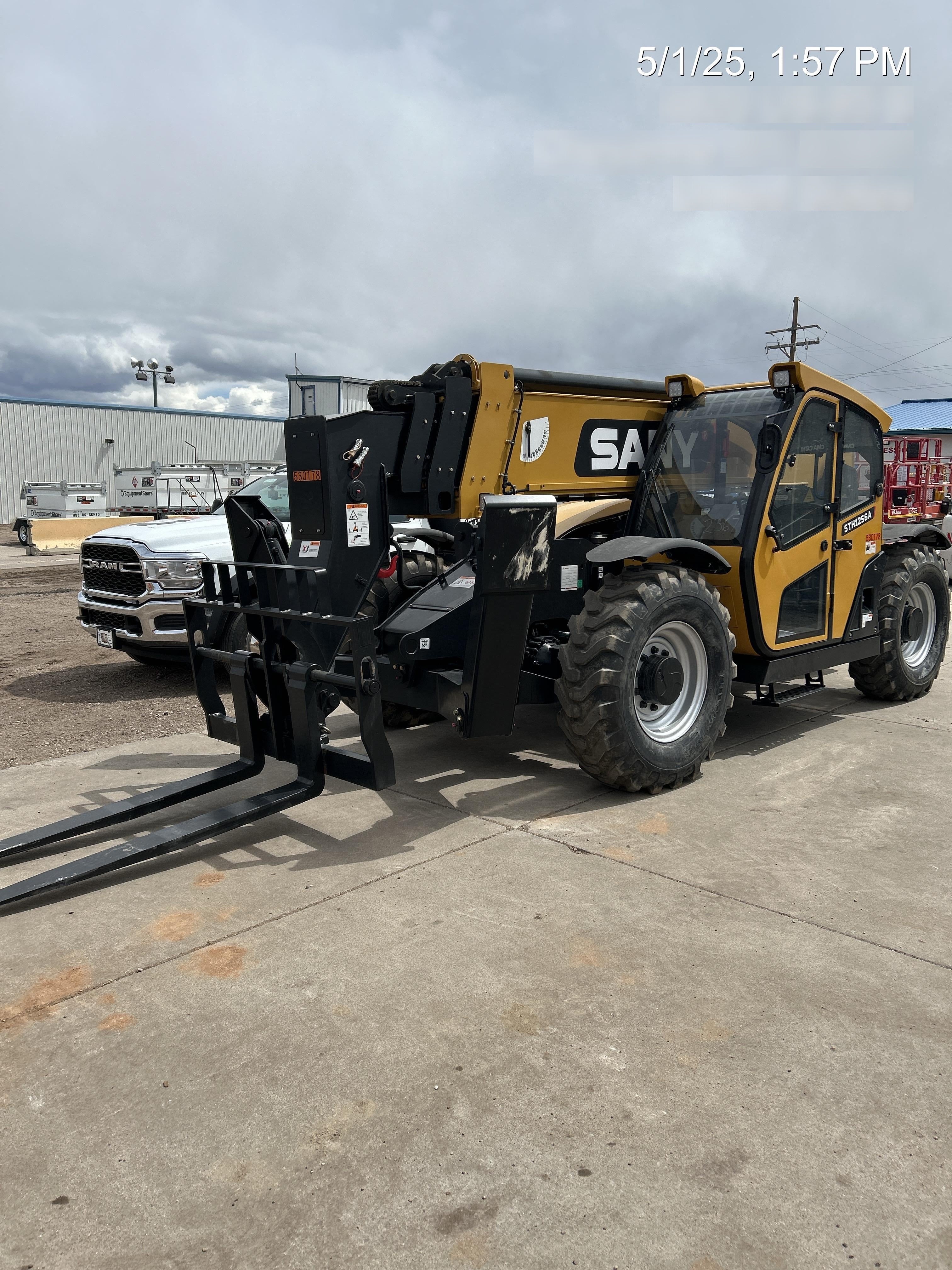 2025 SANY STH1256