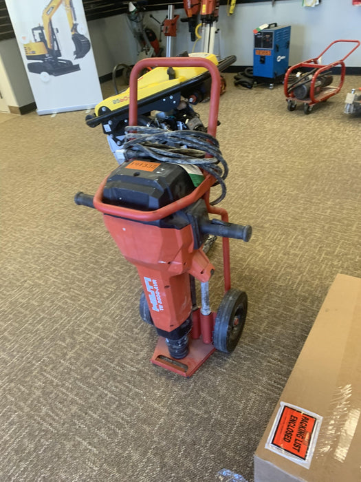 2021 HILTI TE 3000-AVR