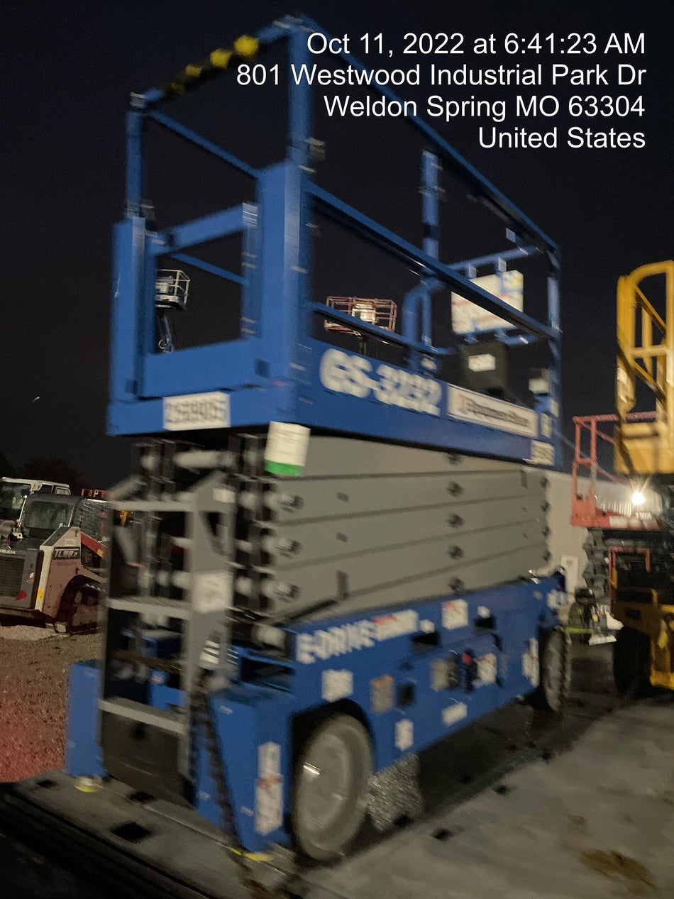 2022 GENIE GS-3232