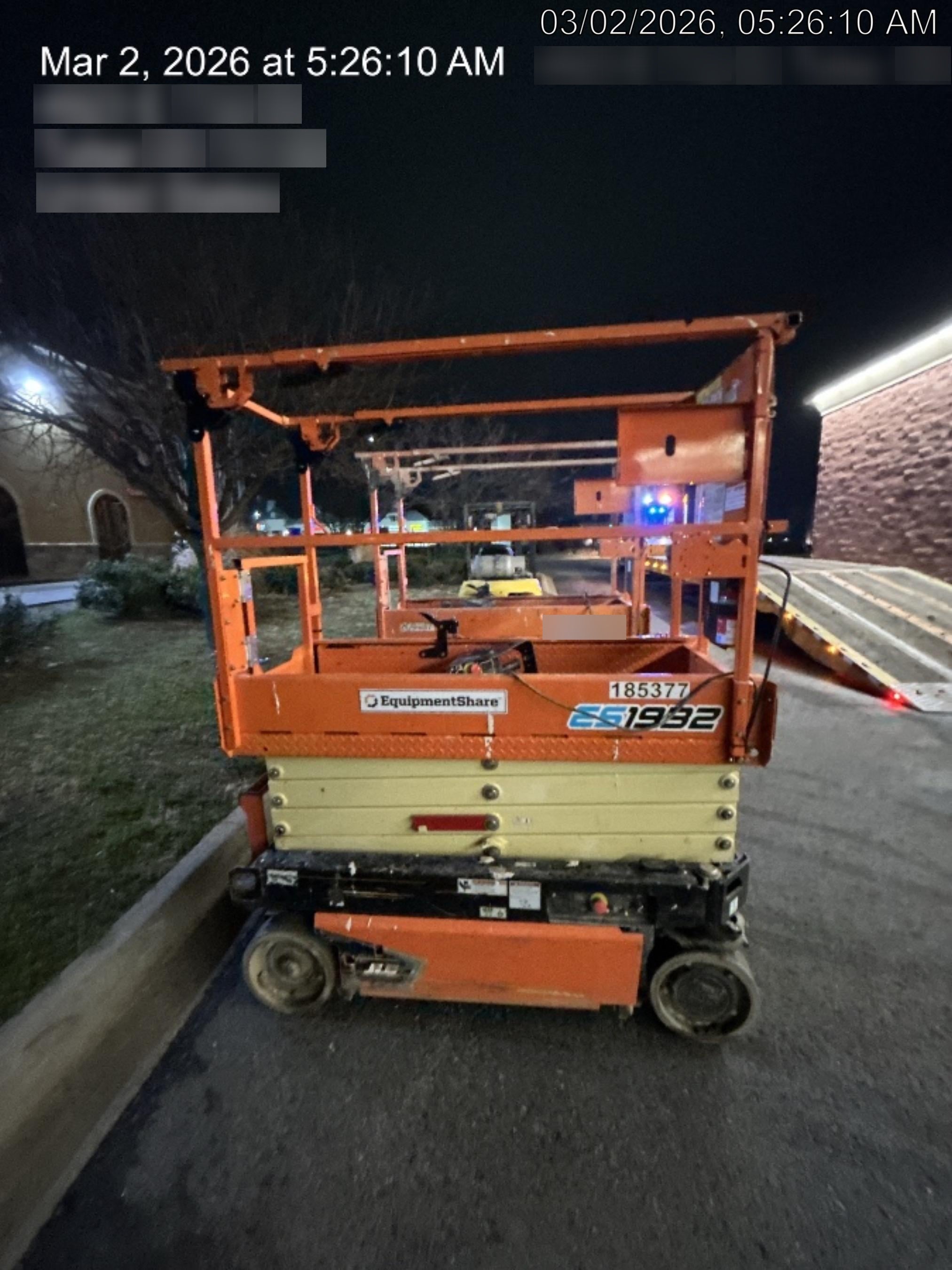 2021 JLG ES1932