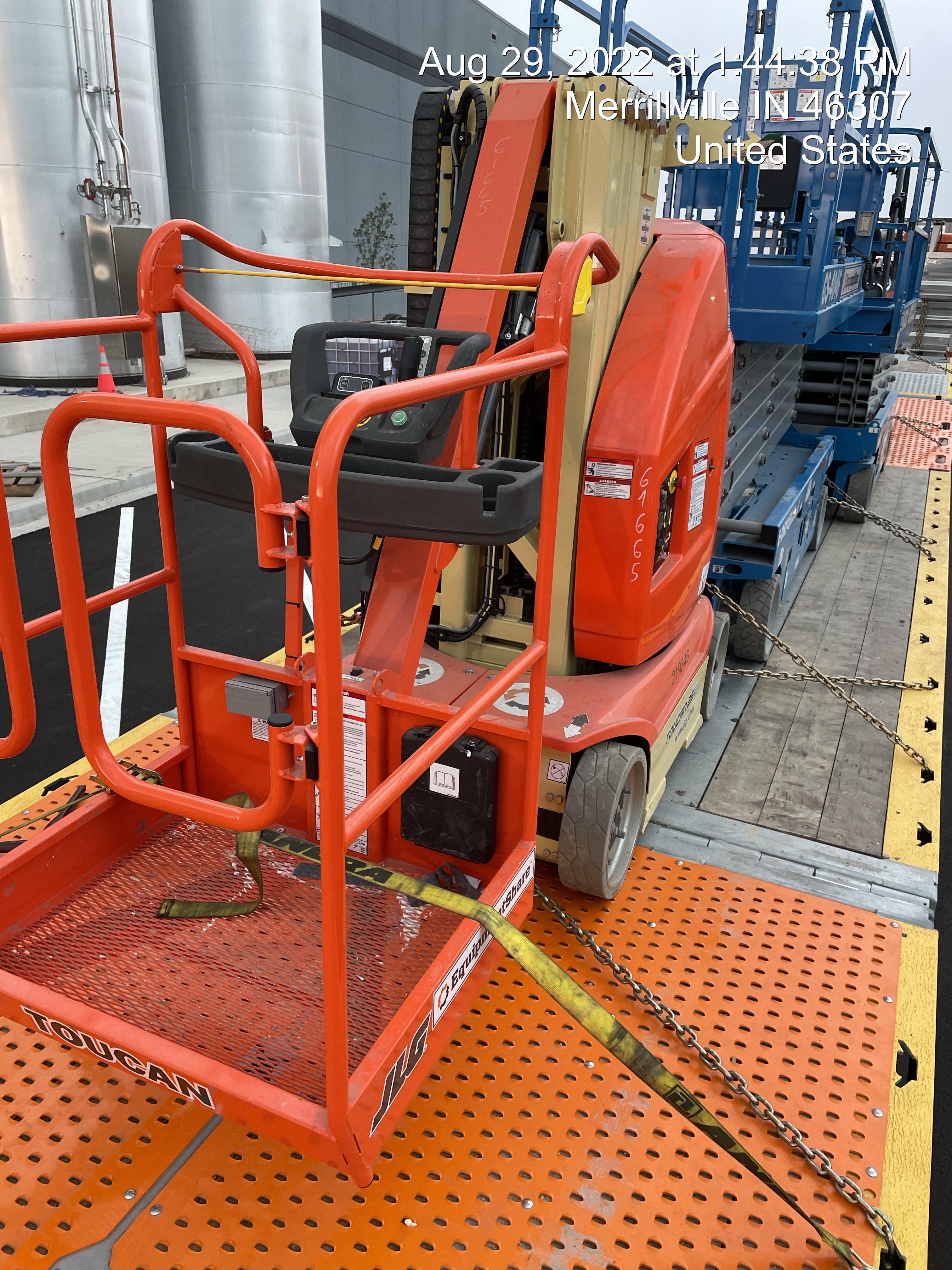 2022 JLG 26E
