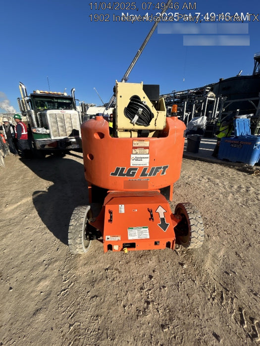 2019 JLG E400AJPN