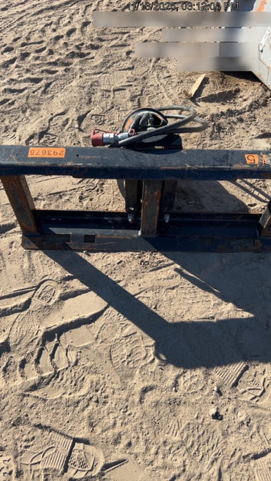 2023 AUGER TORQUE 3300-30